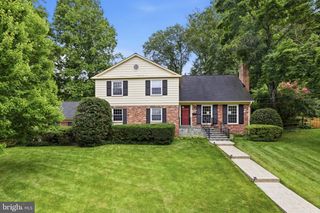 6527 BAY TREE CT, Falls Church, VA 22041