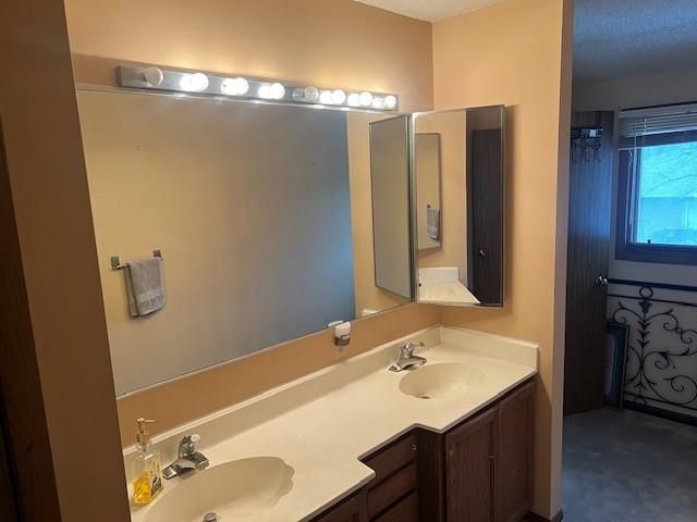 1205 W Park Avenue, Savannah, MO 64485