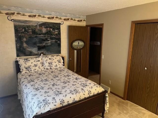 1205 W Park Avenue, Savannah, MO 64485