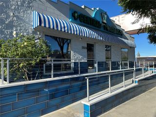 7616 FOOTHILL Boulevard, Tujunga, CA 91042
