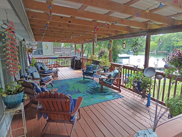 246 E Lakeshore Drive, Cherokee Village, AR 72529