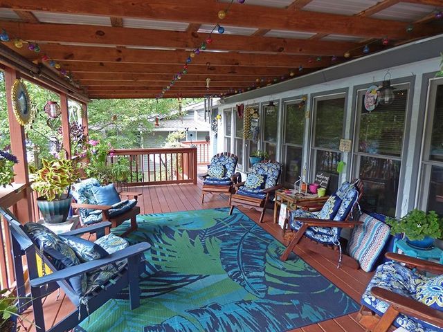 246 E Lakeshore Drive, Cherokee Village, AR 72529