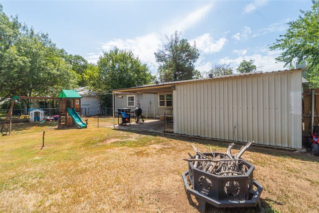 1406 Bliss Street, Cisco, TX 76437