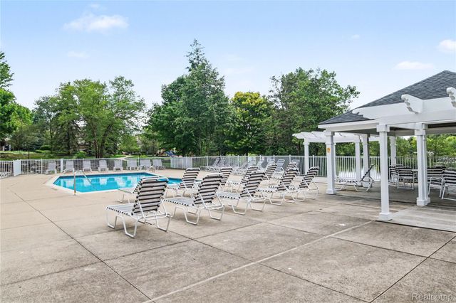 49847 Parkside Drive, Northville Township, MI 48168