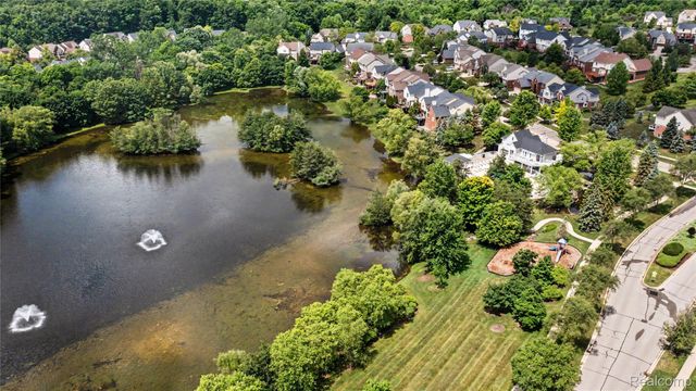 49847 Parkside Drive, Northville Township, MI 48168