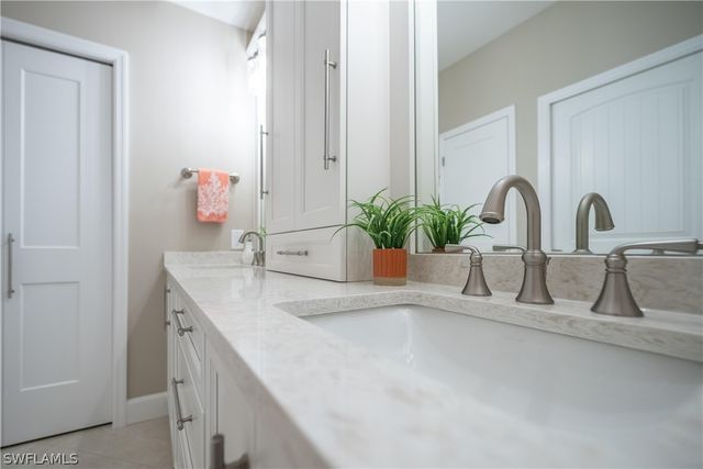 9160 Southmont CV 110, Fort Myers, FL 33908