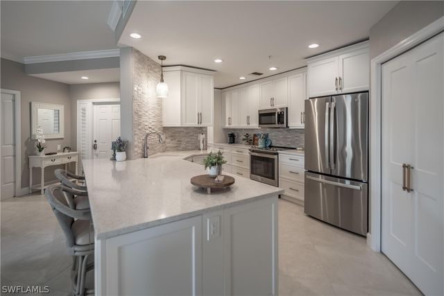 9160 Southmont CV 110, Fort Myers, FL 33908