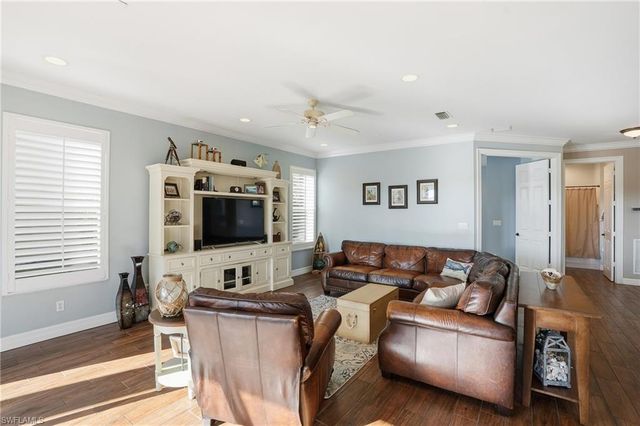 1870 Ivory Cane PT, Naples, FL 34119