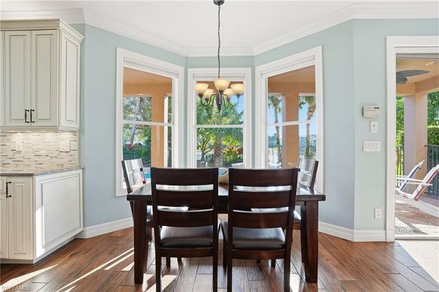 1870 Ivory Cane PT, Naples, FL 34119