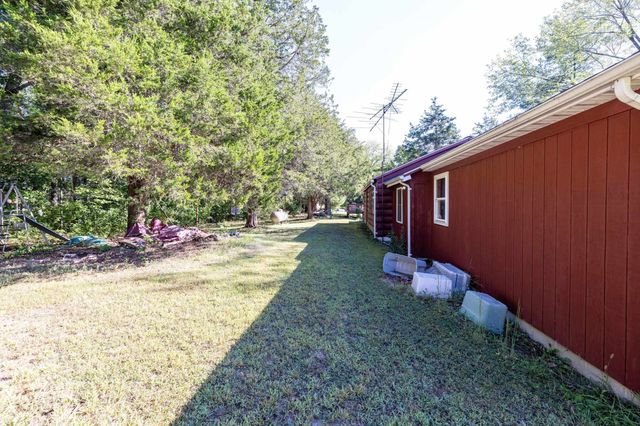 126 KINGS ACRE LN, Fort Valley, VA 22652