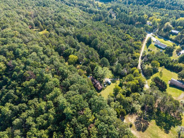 126 KINGS ACRE LN, Fort Valley, VA 22652