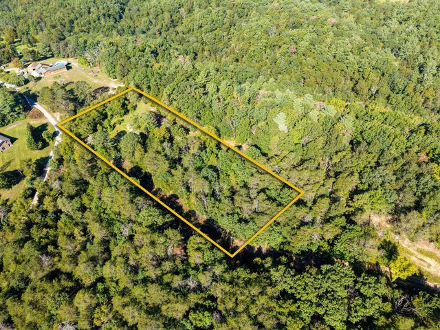 126 KINGS ACRE LN, Fort Valley, VA 22652