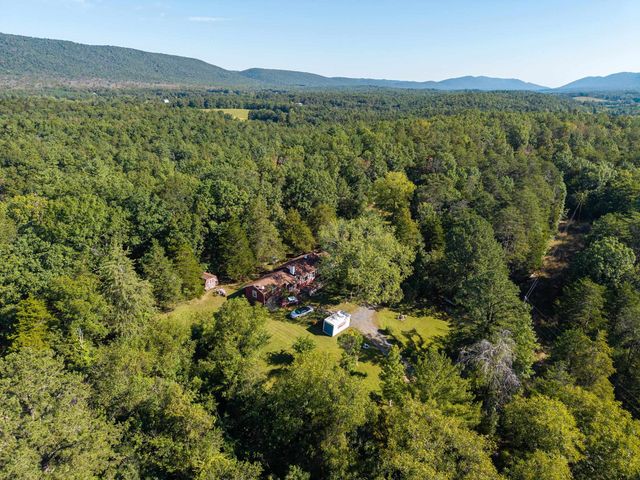126 KINGS ACRE LN, Fort Valley, VA 22652