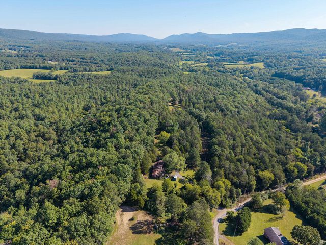 126 KINGS ACRE LN, Fort Valley, VA 22652