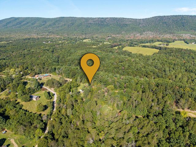 126 KINGS ACRE LN, Fort Valley, VA 22652