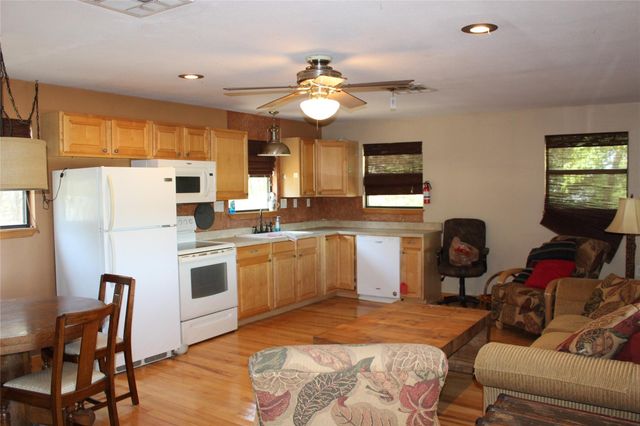 17200 Ranch Road 12, Wimberley, TX 78676