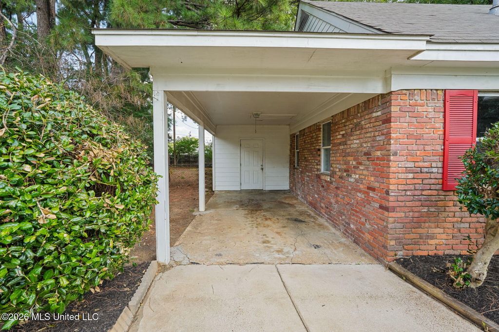 1693 Carla Cove, Southaven, MS 38671 — photo 5