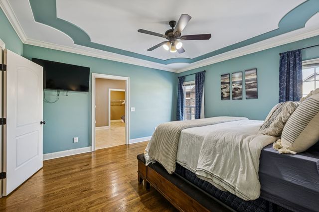 1602 Gordon Ln, Lawrenceburg, TN 38464