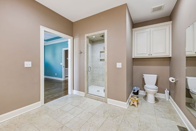 1602 Gordon Ln, Lawrenceburg, TN 38464