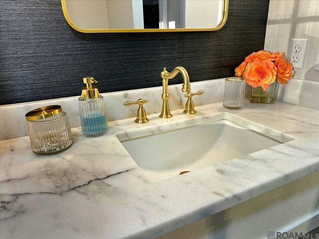 6717 Oak Cluster Dr, Greenwell Springs, LA 70739