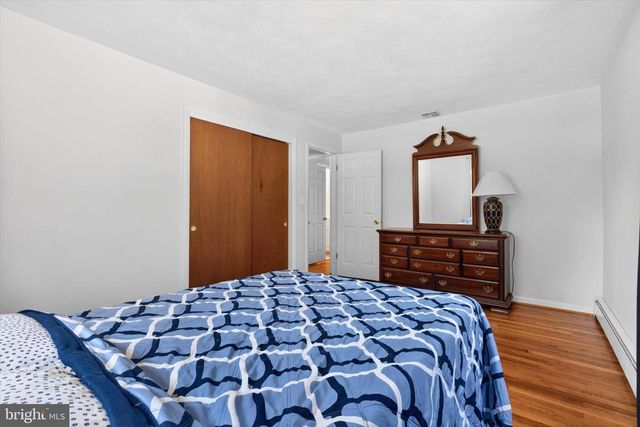 328 BLUE RIDGE DR, York, PA 17402