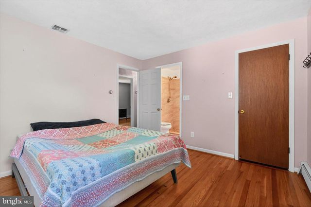 328 BLUE RIDGE DR, York, PA 17402
