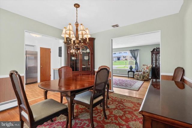 328 BLUE RIDGE DR, York, PA 17402