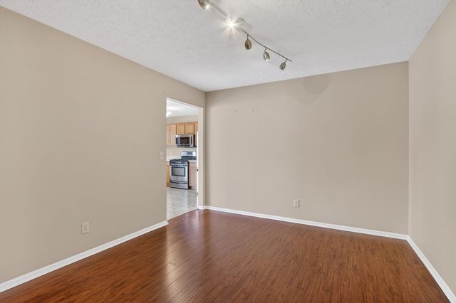 2018 Lafayette Drive, Belvidere, IL 61008