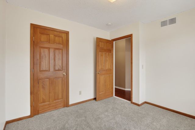 2018 Lafayette Drive, Belvidere, IL 61008