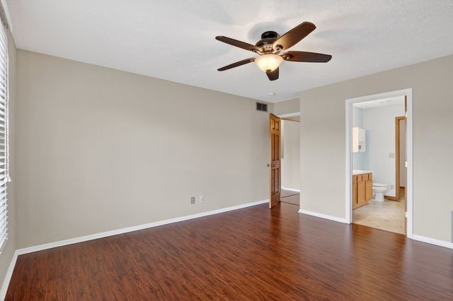 2018 Lafayette Drive, Belvidere, IL 61008