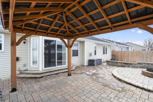 2018 Lafayette Drive, Belvidere, IL 61008