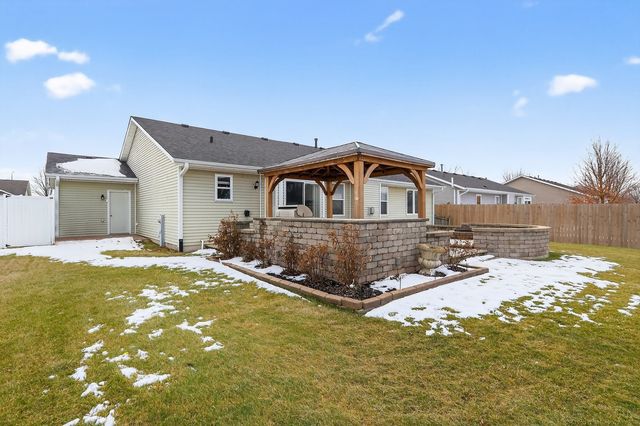 2018 Lafayette Drive, Belvidere, IL 61008