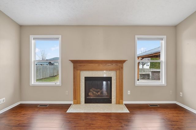 2018 Lafayette Drive, Belvidere, IL 61008