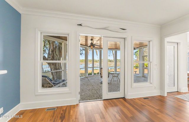 43 Ridge Road, Beaufort, SC 29907