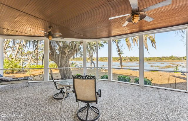 43 Ridge Road, Beaufort, SC 29907