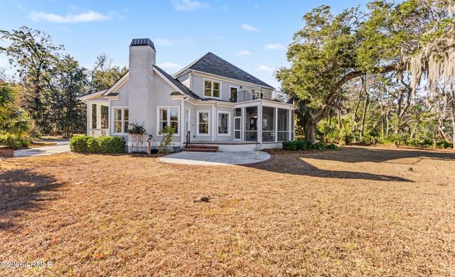 43 Ridge Road, Beaufort, SC 29907