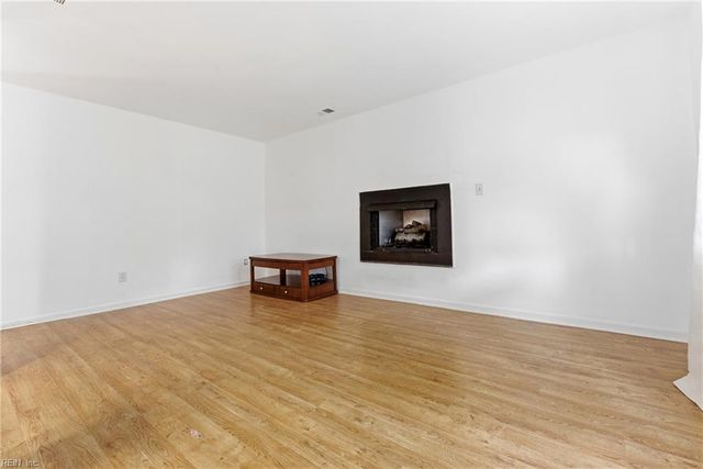 4116 Eastham RD, Virginia Beach, VA 23453