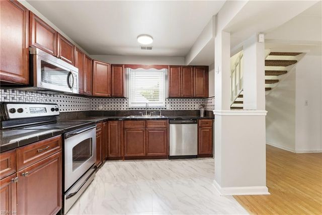 4116 Eastham RD, Virginia Beach, VA 23453