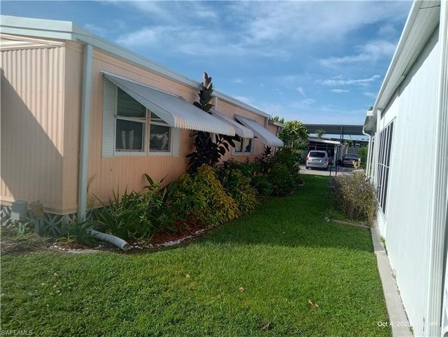 2776 Breezewood DR, North Fort Myers, FL 33917