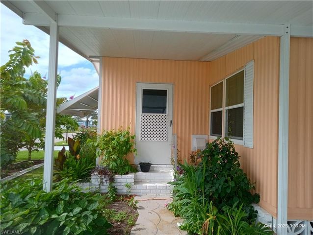 2776 Breezewood DR, North Fort Myers, FL 33917