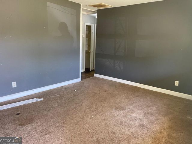 2095 Whites Mill Road, Decatur, GA 30032