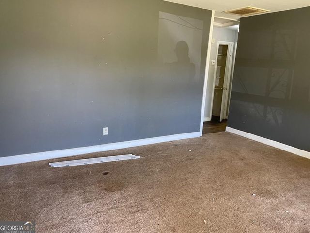 2095 Whites Mill Road, Decatur, GA 30032