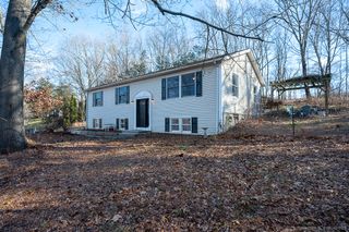 437 Somers Road, Ellington, CT 06029