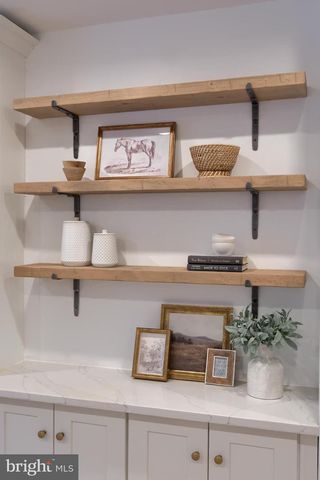 212 W CHESTNUT ST, Lancaster, PA 17603