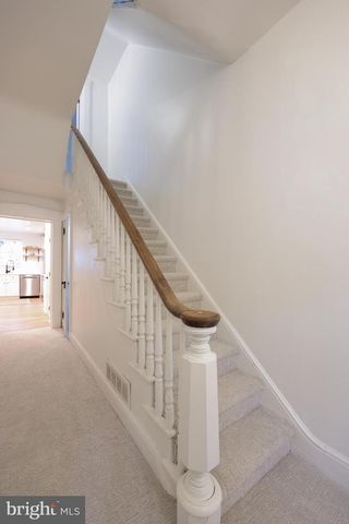 212 W CHESTNUT ST, Lancaster, PA 17603