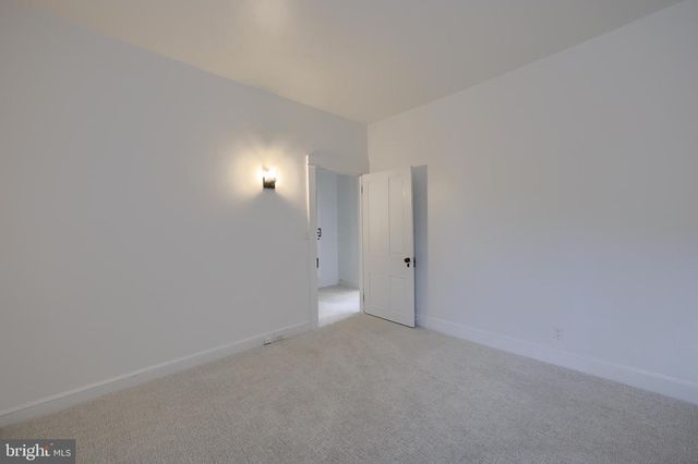 212 W CHESTNUT ST, Lancaster, PA 17603