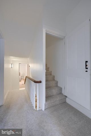 212 W CHESTNUT ST, Lancaster, PA 17603