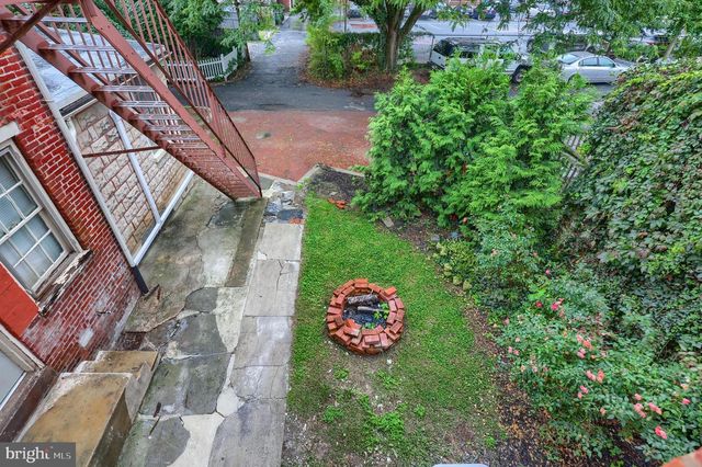 212 W CHESTNUT ST, Lancaster, PA 17603