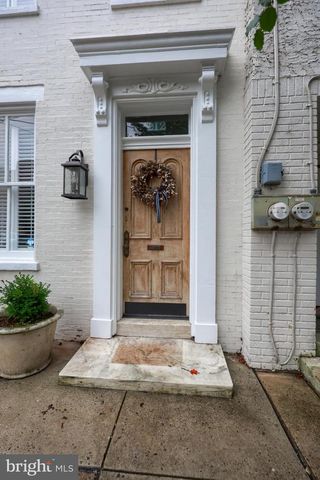 212 W CHESTNUT ST, Lancaster, PA 17603