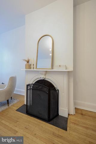 212 W CHESTNUT ST, Lancaster, PA 17603